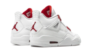 JORDAN 4 RETRO