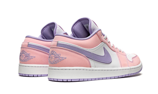 AIR JORDAN 1 LOW SE
"Arctic Punch"