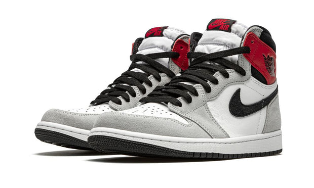 AIR JORDAN 1 RETRO HIGH OG
"Light Smoke Grey