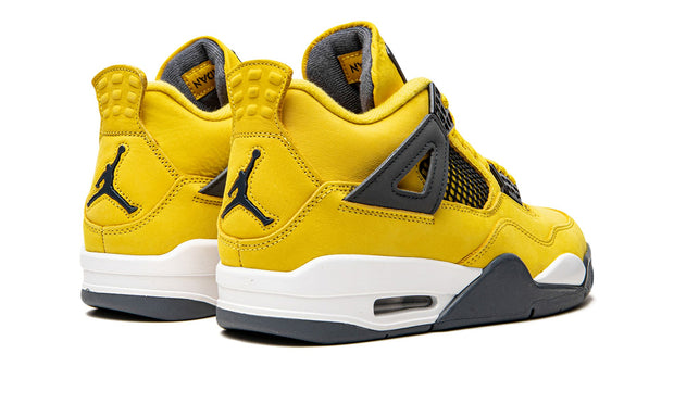 AIR JORDAN 4 RETRO
"Lightning 2021"