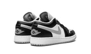 AIR JORDAN 1 LOW GS
"Smoke Grey"