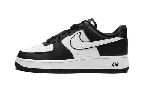 AIR FORCE 1 LOW
"Panda"